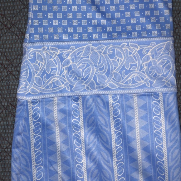 Gretchen Scott beautiful dress..Size M.. - Picture 4 of 5